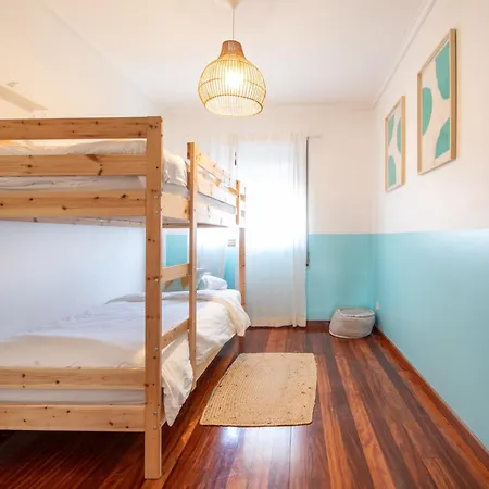 Cozy Traveller & Garage